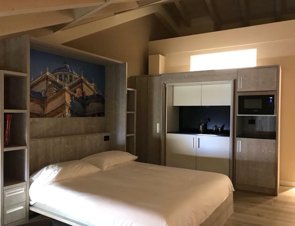 Palazzo Domanto Apartments Parma Eksteriør billede